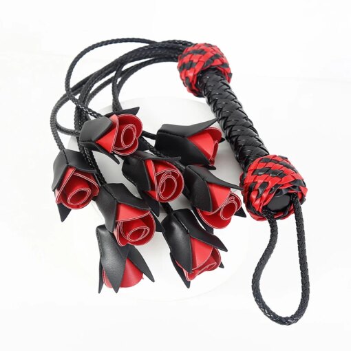 Chicote Flogger de Couro Ponteira Flores Rose Whip