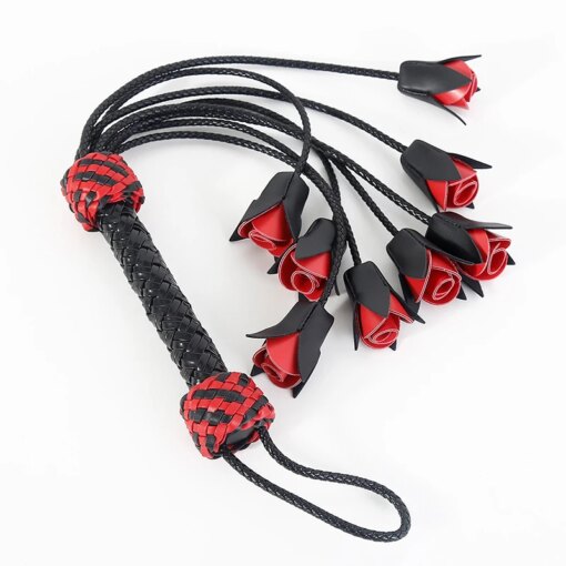 Chicote Flogger de Couro Ponteira Flores Rose Whip