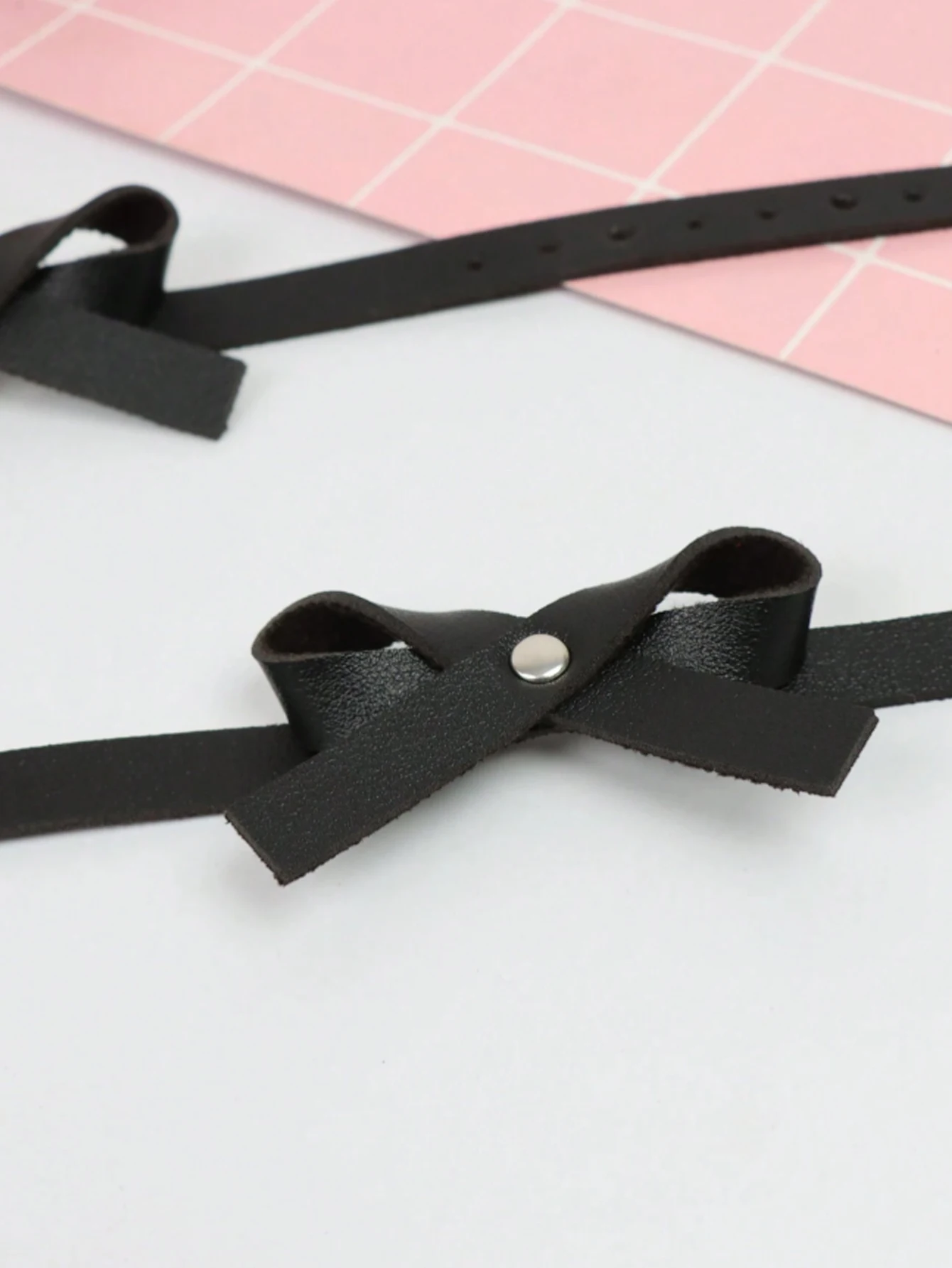 2PCS Leather Bow Ankle Leg Rings Punk Fashion Costume Ball Role-Playing Costume Personalized Ankle accessories