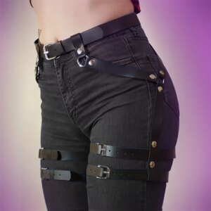 Cinto Harness Feminino Y2K em Couro PU