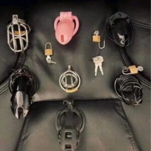 Explorando a Dominação e Submissão O Poder da Keyholder