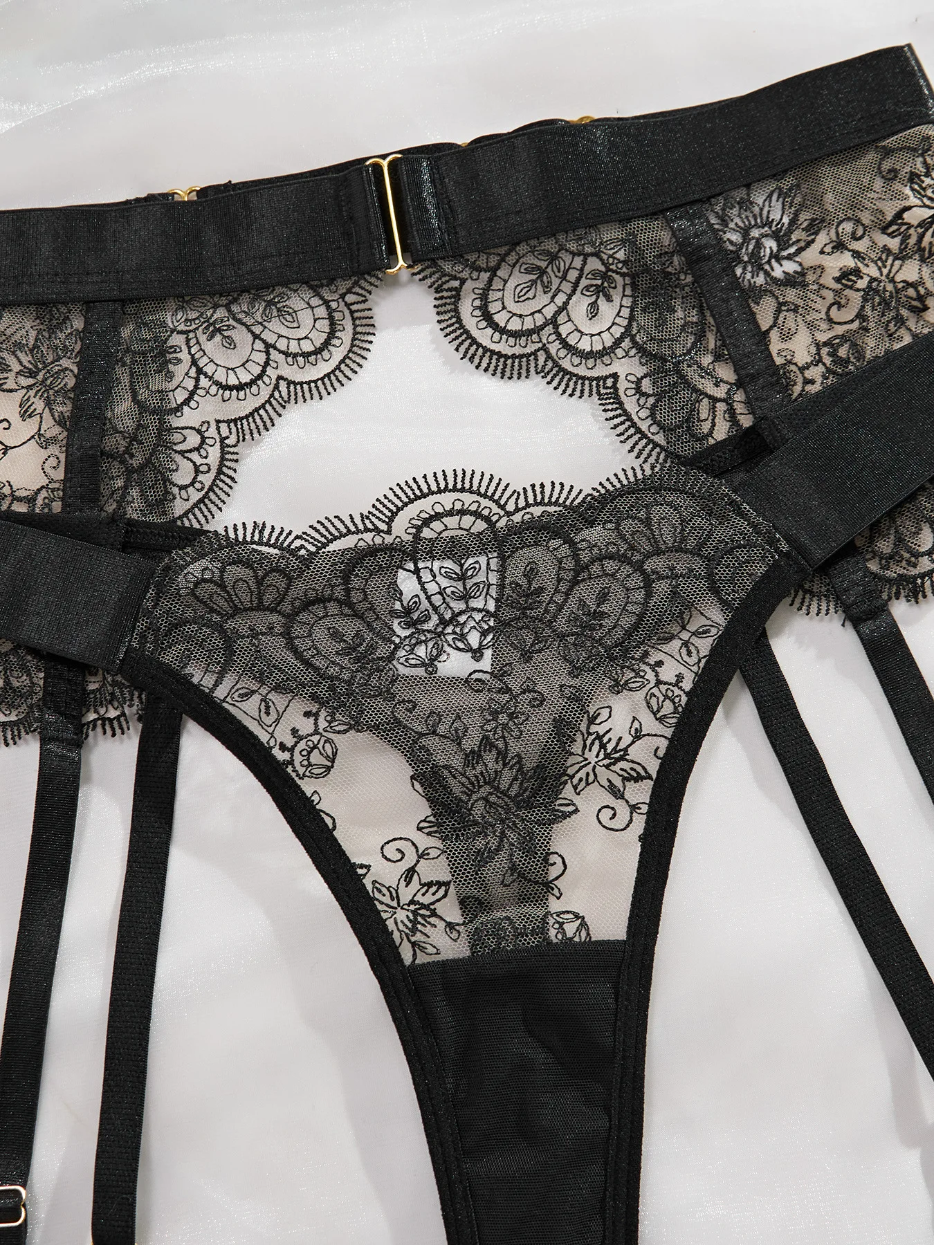 Ellolace Luxury Lingerie Erotic Outfit Lace Sexy Ladies Underwear Suspender Set Romantic Hot Bilizna Fancy See Through Outfits