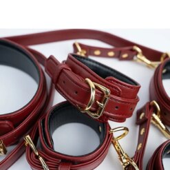 Alternative view of Kit Bondage de Couro Vinho com Coleira, Algemas e Tornozeleiras | Ferragem Dourada