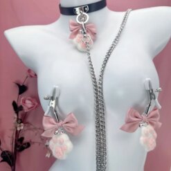 Colar BDSM com Plug Anal, Trela, Guizo e Grampos de Mamilo