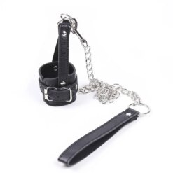 Balls on Leash em Couro BDSM | Maca de Testículos com Trela