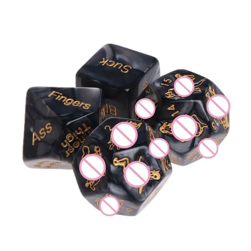 Dados eroticos de acrilico preto com gravacao dourada