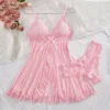 Conjunto de camisola babydoll de tule rosa e calcinha fio dental de renda