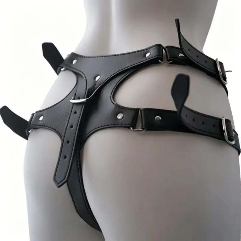 Harness de pegging Valquíria de costas com recortes